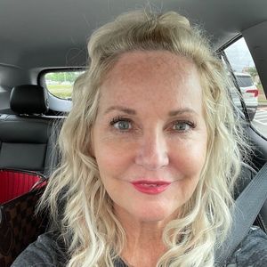 Meet your Posher, Sheila